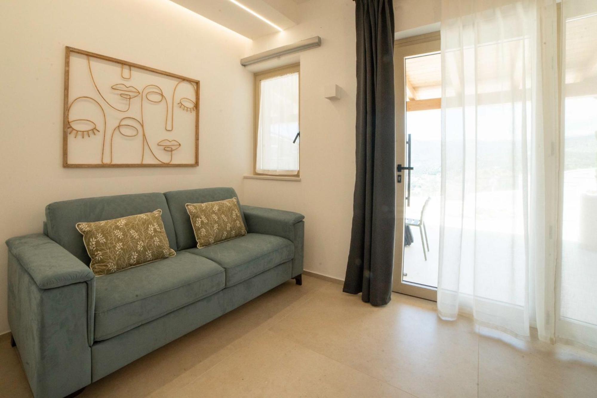 Aura Apartments ماتيناتا المظهر الخارجي الصورة